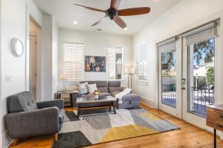 Amazing 3BR Cottage off St Charles with Pool - New Orleans - 4