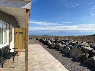 Strönd Guesthouse - Birkimelur - 2