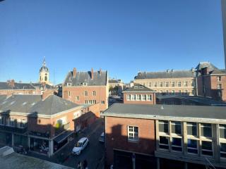 Vue Cathédrale, Beffroi, Netflix en Hyper Centre - Amiens - 3