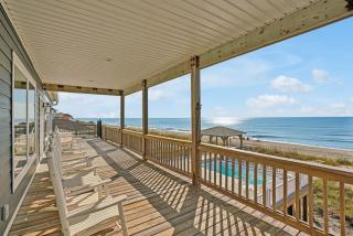 Serenity Sands Beach Retreat - Oak Island - 4