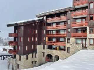 Studio divisible rénové au coeur de la station avec parking offert et WIFI - FR-1-181-2710 - 1