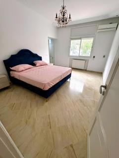 Étage de villa spacieux aux Jardins de la Soukra - 1