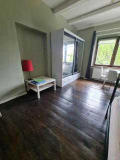 Guest Rooms in Private Home by Airport, Shared Bath, Non-Smoking, Contactless Check-in, No Staff, Quiet Stay, Short Stay - - 5