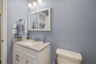 Charming Single Family Attached - Manchester - 1