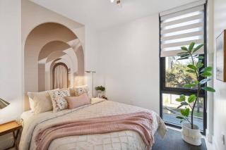 Rosemary District with Patio and in walking Distance to Downtown 3 Month Minimum - Sarasota - 3