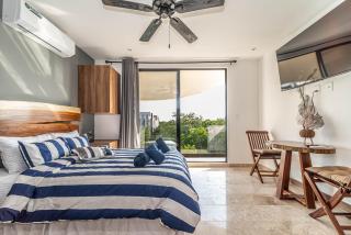 King Suite with Balcony, Rooftop Pool in Aldea Zama, Tulum - 9