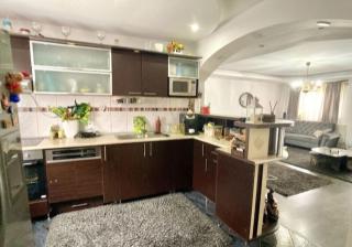 Casa EricLG - Budeşti - 8