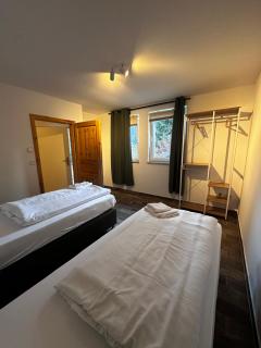 2-Zimmer Wohnung, Parkplatz und Terrasse, Nah A10 und Berlin - 5