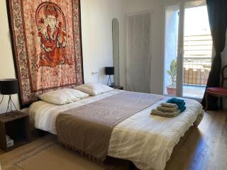 La tranquillité en centre-ville avec terrasse - 2