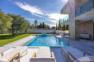 Luxury Villa Con Brio - Pomer - 1