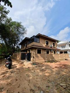 The Sharva 3 by Shiva stays with Open Air Bathtub, Close to Varca beach - 1