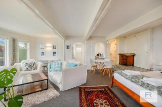 Santorini Inspired-Overlooking Okahu Bay - Auckland - 6