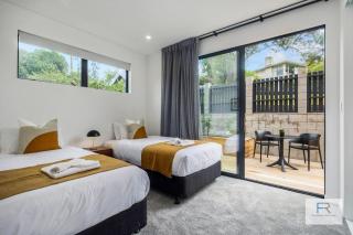 Sensational Seaview Home - 1