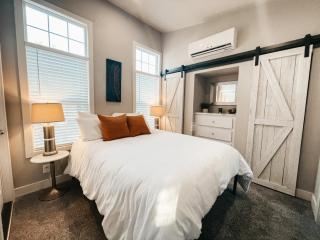 Beautiful Private Cottage Sunstone - Reno - 1