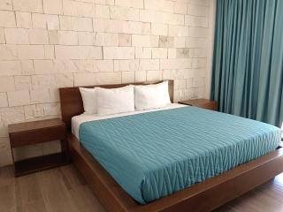 Private Pool - 1 Bedroom Condo - 2 To 4 People - 4