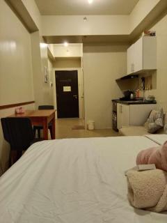 1517 Tower 4 Avida Atria Iloilo Comfy Cozy Central Studio Unit - 7