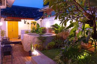 Wonderloft Hostel Jogja - Yogyakarta - 1