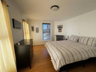 Private Apartment with NYC VIEWS right outside NYC - Jersey City - 2
