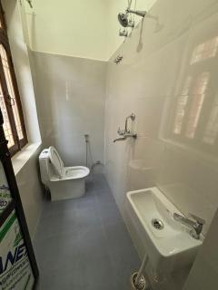 Pipewalas house - Varanasi - 9