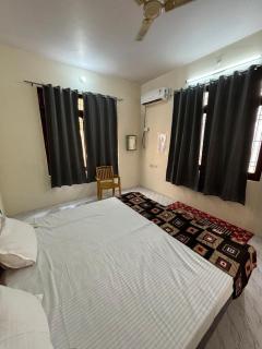 Pipewalas house - Varanasi - 8