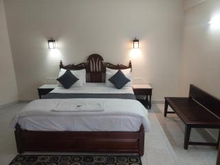 HOTEL TOURIST REST HOUSE Agra - Agra - 1