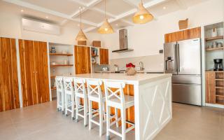 Coconut Cottage - New 4BR Home with Pool - 500m to Beach - 8