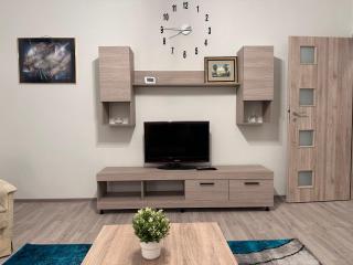 Alberta Apartments - 4