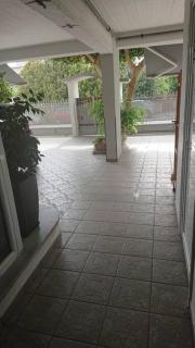 Cozy ground floor studio near metro! - 2