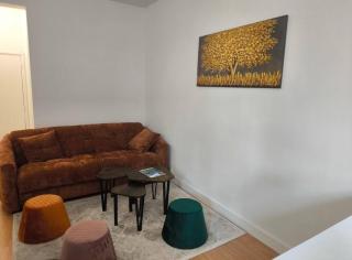 Studio pour 1 à 4 pers localisé dans un quartier chic - París - 9