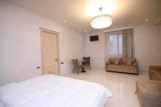Louvre Luxury Collection Hotel - Sevan - 1