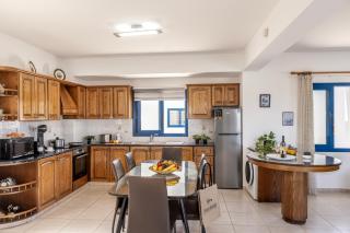 Diana Seaside Villas - Pomos - 3