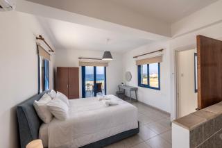 Diana Seaside Villas - Pomos - 1
