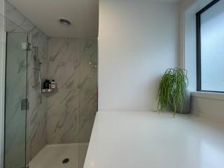 Parkside Retreat - 3 Beds -Sleeps 6 Near Westfield - Christchurch - 7