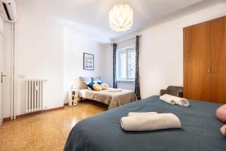 King Size Apartment WiFi AIR CONDITIONING TV50 10MIN COLOSSEO-TRASTEVERE - Rom - 8