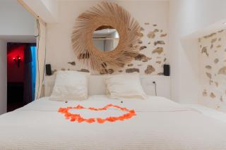 incroyable love room jacuzzi ,Hammam,cinema - Le Beausset - 8