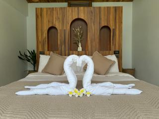 Luxurious Tropical Retreat - 1B Private Pool Villa - Bangrak Beach - 2