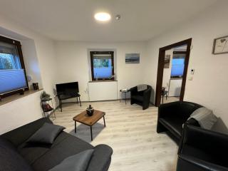Ferienhaus Ailsbach Ruhig, eingezäunt, hundefreundlich nahe A3 - 6