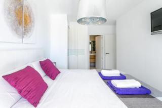Infinity View luxury beachfront apartment - 3