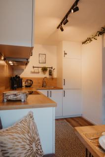 JASTA Homes Mosel, zentral, Netflix, Waschmaschine, Terrasse, Privateingang, Erdgeschoss, ältester Weinort Deutschlands - Neumagen-Dhron - 1