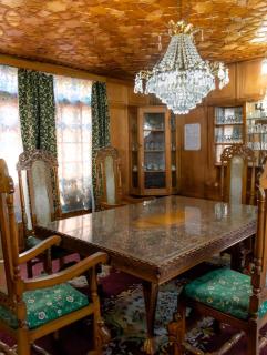 Alaska group of houseboat - 4