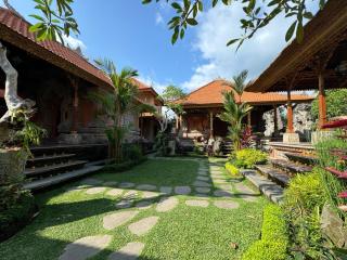 Puri Kantor Legacy - Heritage Palace - Ubud - 7