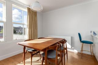 Beachfront Penthouse by the Old Course - St. Andrews - 2
