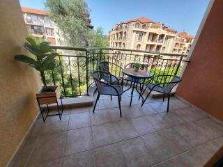 Harmoni Suits 2-409 - Sunny Beach - 1