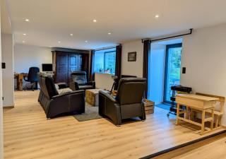 Grande ferme de 250m2 rénovée au charme rustique - 3