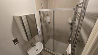 Westciti Chatsworth Road Apartments - Croydon - 5