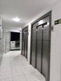 Apto Inteiro - Com roupa de cama e banho - Elevador - Garagem - Wi-fi - Vista Mar de todas as janelas e varanda - Guarapari - 1