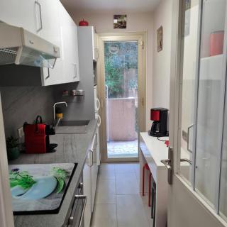 Charmant 2 pièces, traversant, clim, wifi, parking - 3