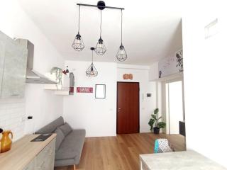 first home - Milan - 4