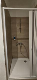 Monteurwohnung Ferienwohnung Krefeld Nähe Düsseldorf 2-4 Personen - Krefeld - 1
