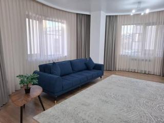 Просторное жилье в Эксклюзиве - Almaty - 2